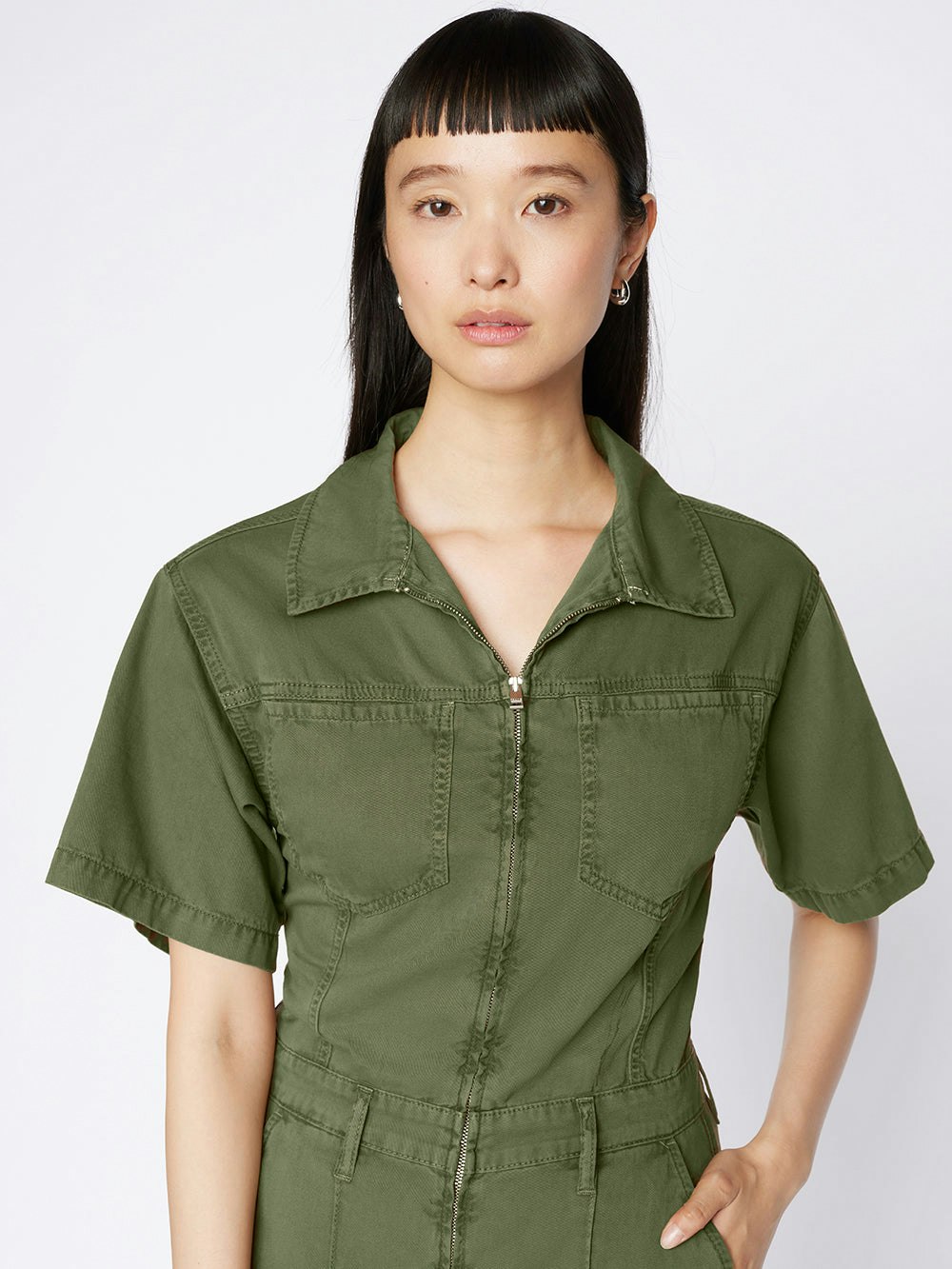 jumpsuit front detail view alt:size